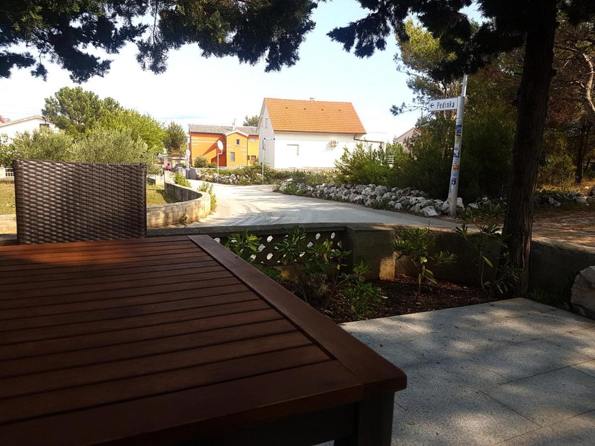 Villa Niva Vir Exterior photo