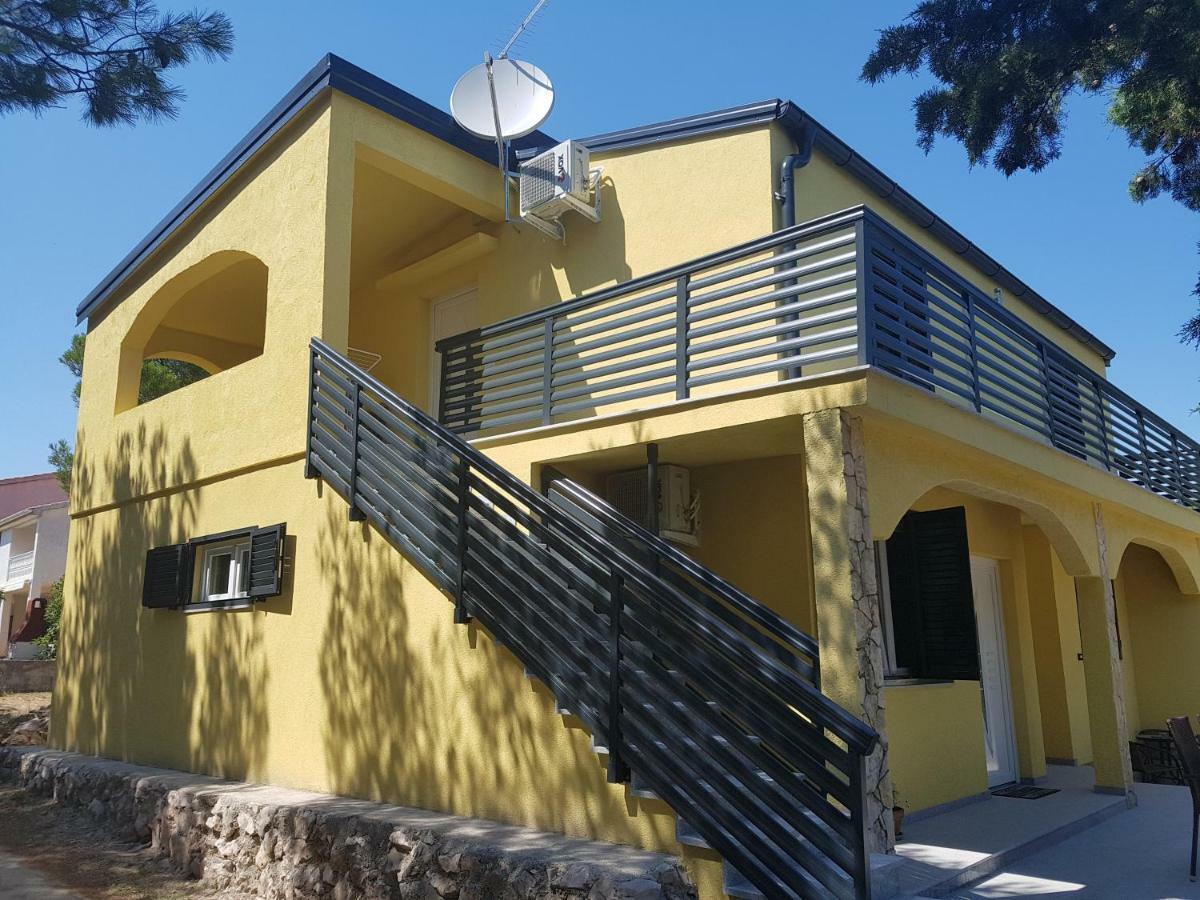 Villa Niva Vir Exterior photo